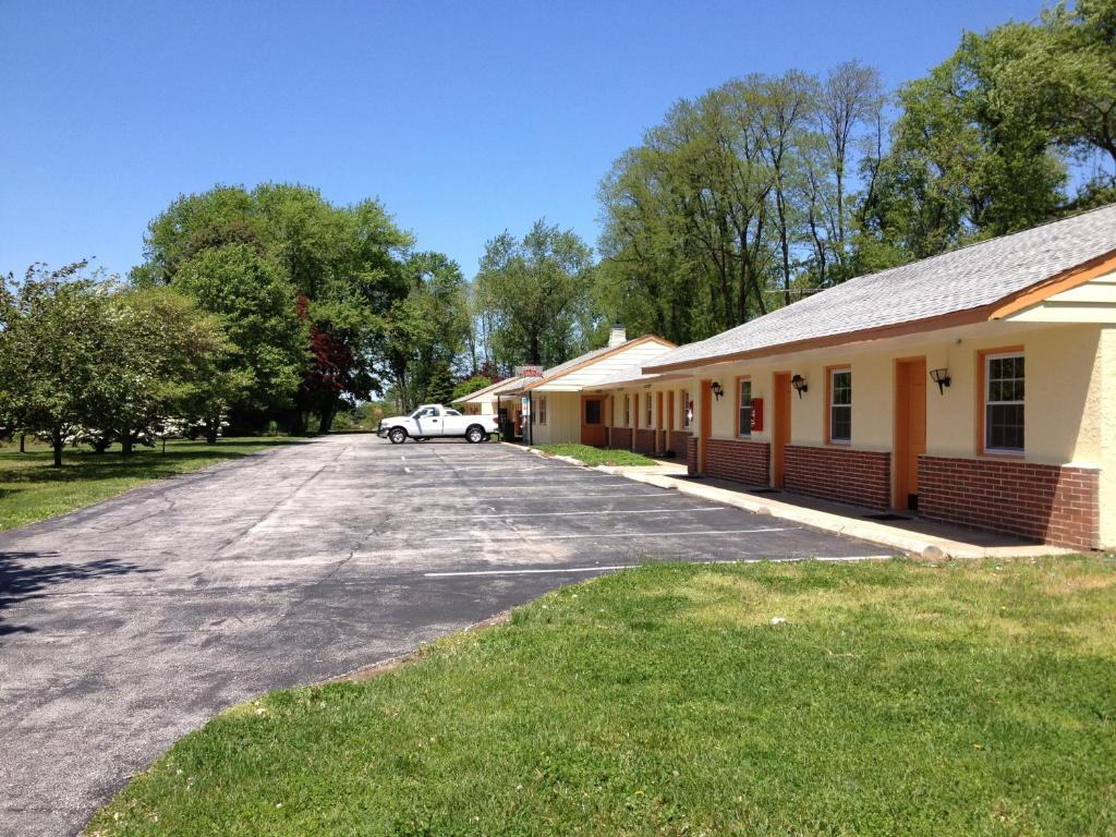 Sentinel Motel Exterior View West Chester PA